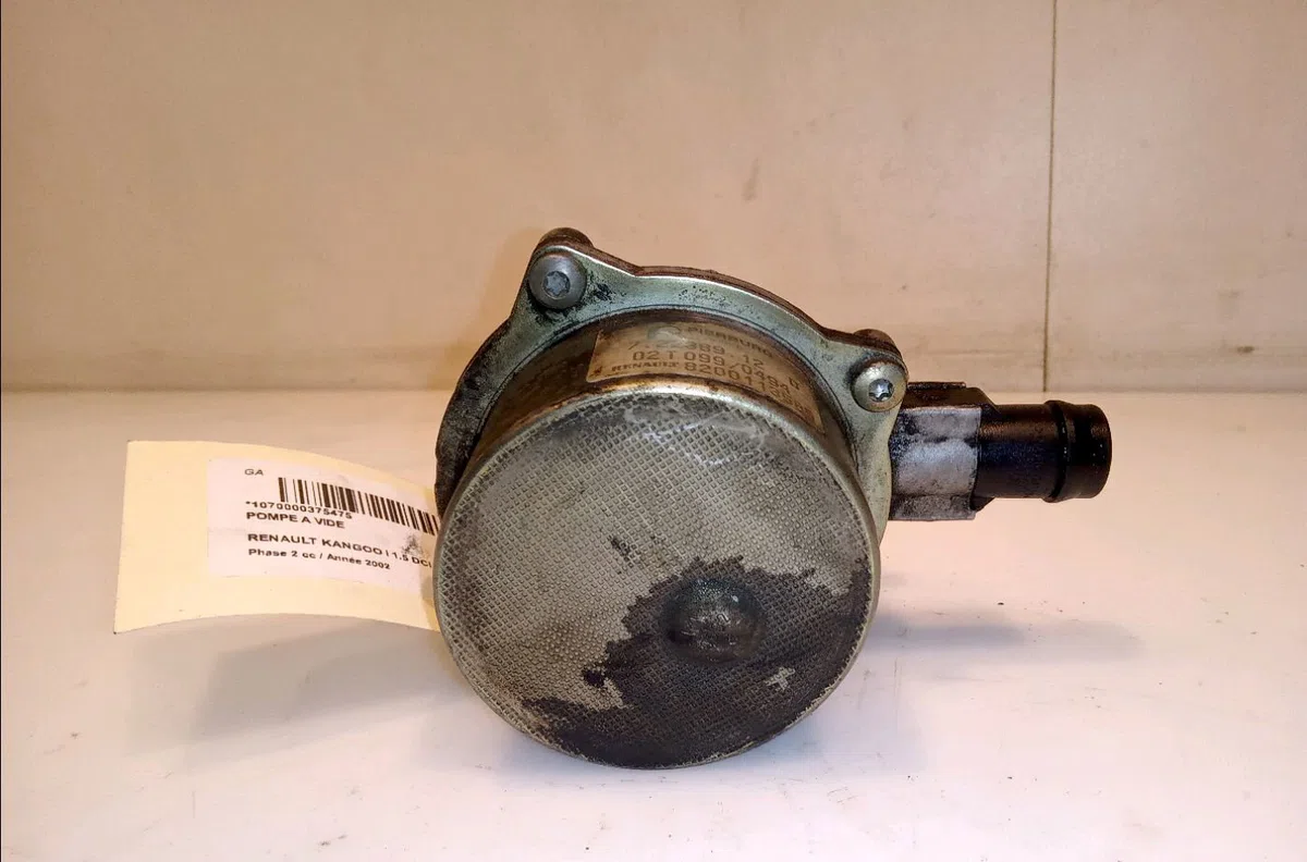 Pompe a vide Renault KANGOO Express (FC0-1_) 1.5 dci (fc08, fc09) (2003) occasion