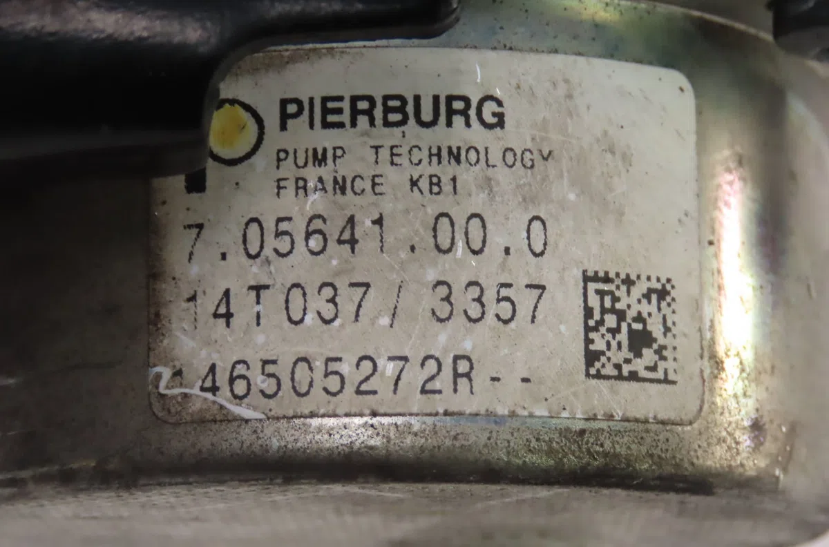 Pompe a vide Renault KANGOO Express (FW0-1_) 1.5 dci 75 (fw07, fw10, fw04) (2010) 4 portes occasion