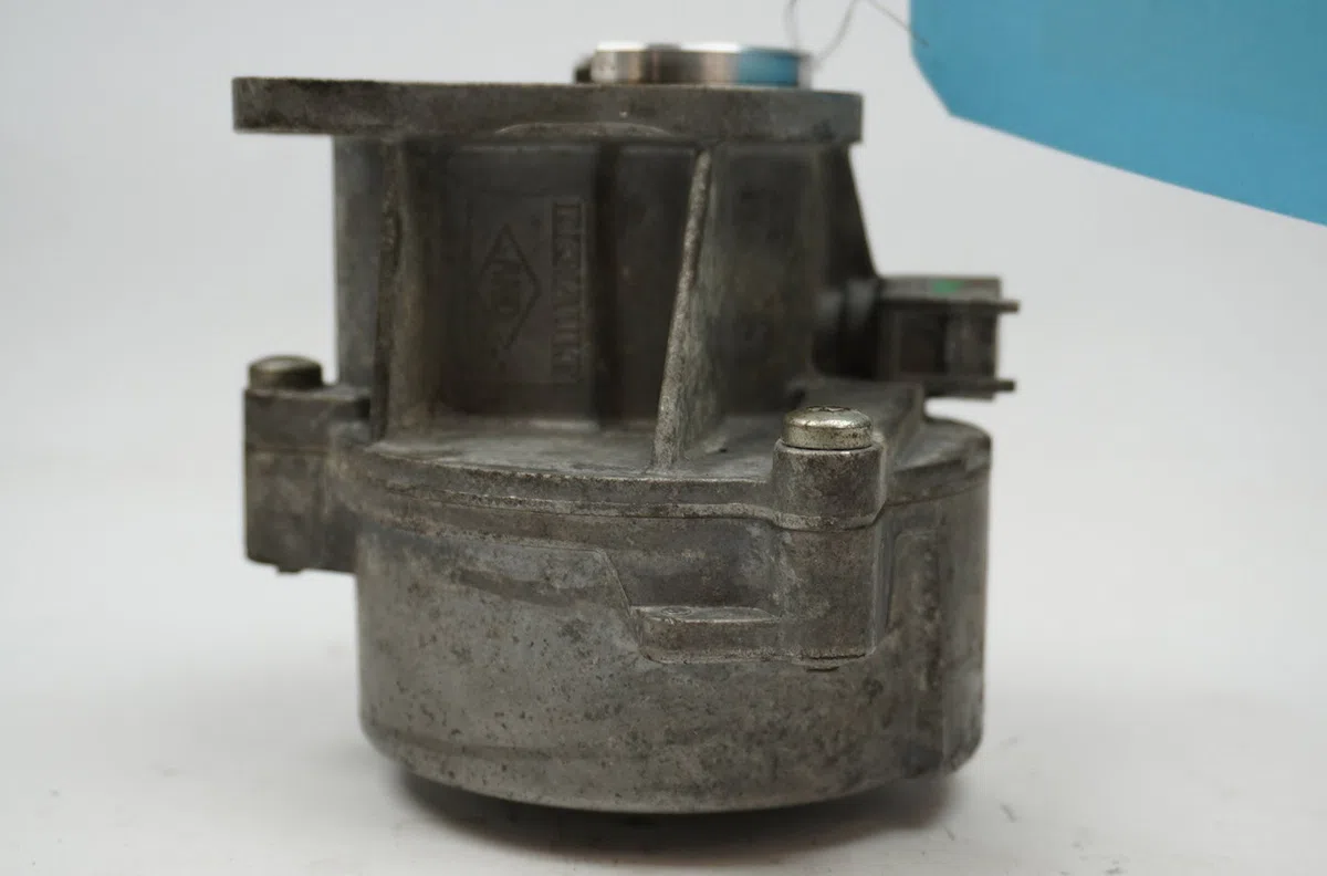 Pompe a vide Renault MEGANE II (BM0-1_, CM0-1_) 1.9 dci (bm0g, cm0g) (2002-2008) 5 portes occasion