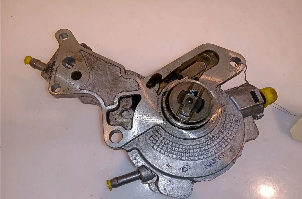 Pompe a vide Seat IBIZA III (6L1) 1.4 tdi (2002-2005) 3 portes occasion