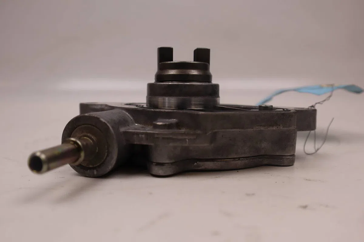 Pompe a vide Smart FORFOUR (454) 1.5 cdi (454.001) (2004-2006) occasion
