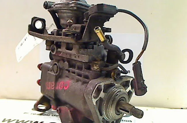 Pompe injection diesel Alfa romeo 145 (930_) 1.9 td (930.a4) (1994-1999) occasion