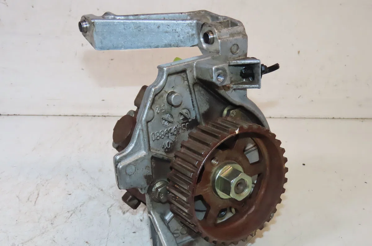 Pompe injection diesel Citroën BERLINGO - BERLINGO FIRST Monospace (MF_, GJK_, GFK_) 1.6 hdi 90 (mf9hx) (2005-2008) occa