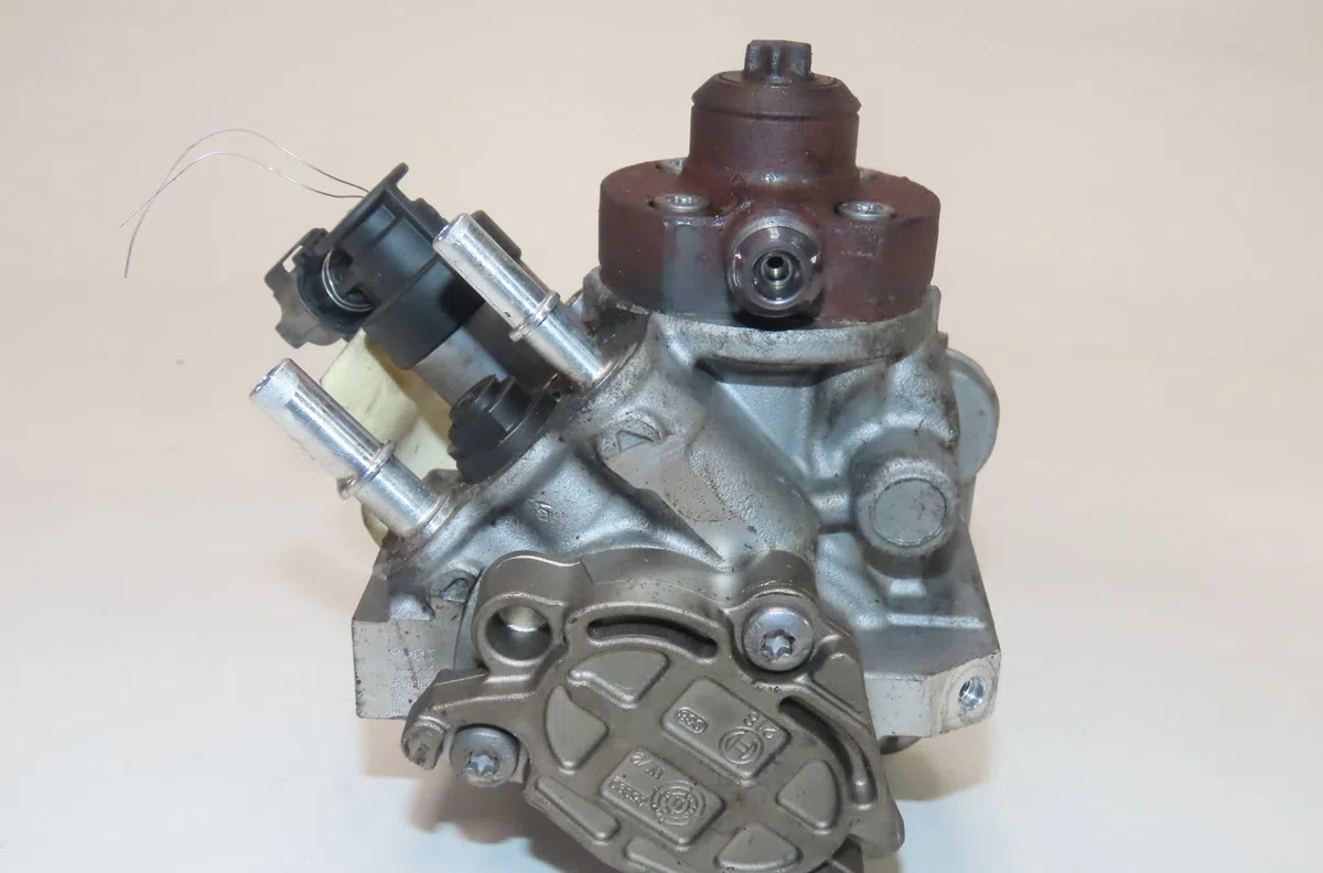 Pompe injection diesel Citroen C3 II (SC_) 1.4 hdi 70 (sc8hzc, sc8hr0, sc8hp4) (2009) 5 portes occasion