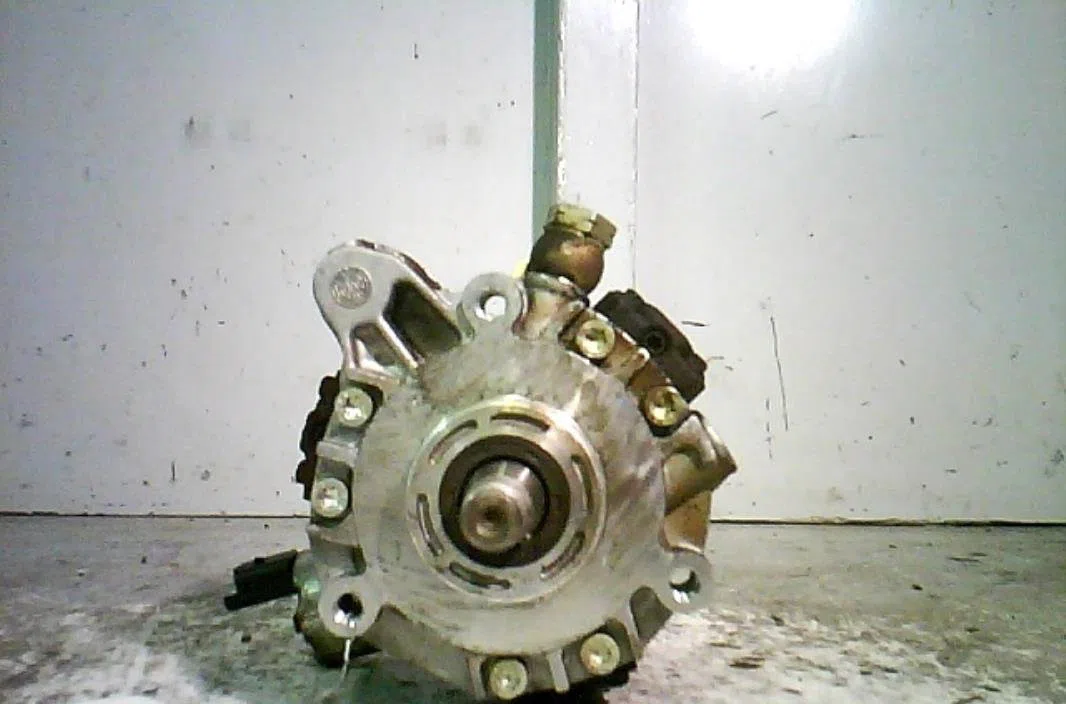 Pompe injection diesel FORD FIESTA 5 PHASE 2 occasion