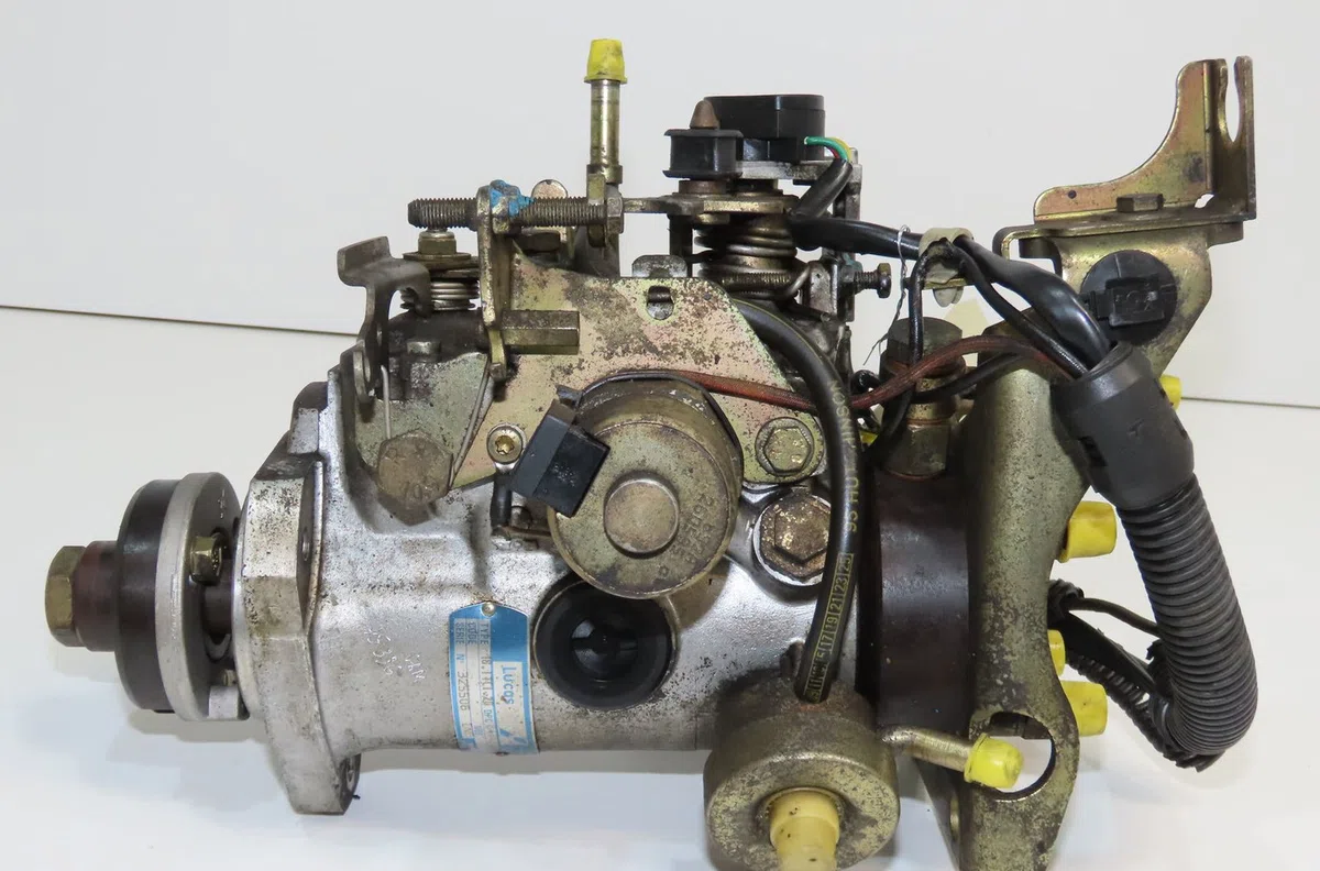Pompe injection diesel Ford MONDEO I (GBP) 1.8 td (1993-1996) occasion