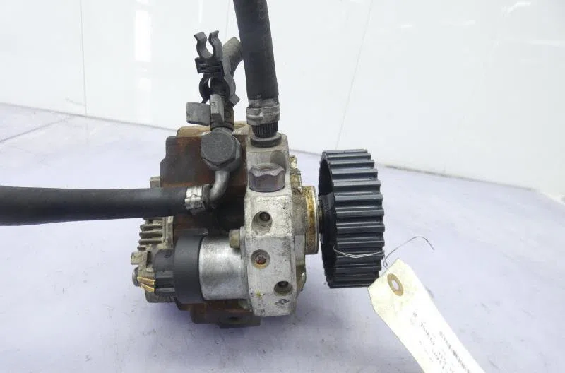 Pompe injection diesel OPEL ASTRA H GTC PHASE 2 occasion