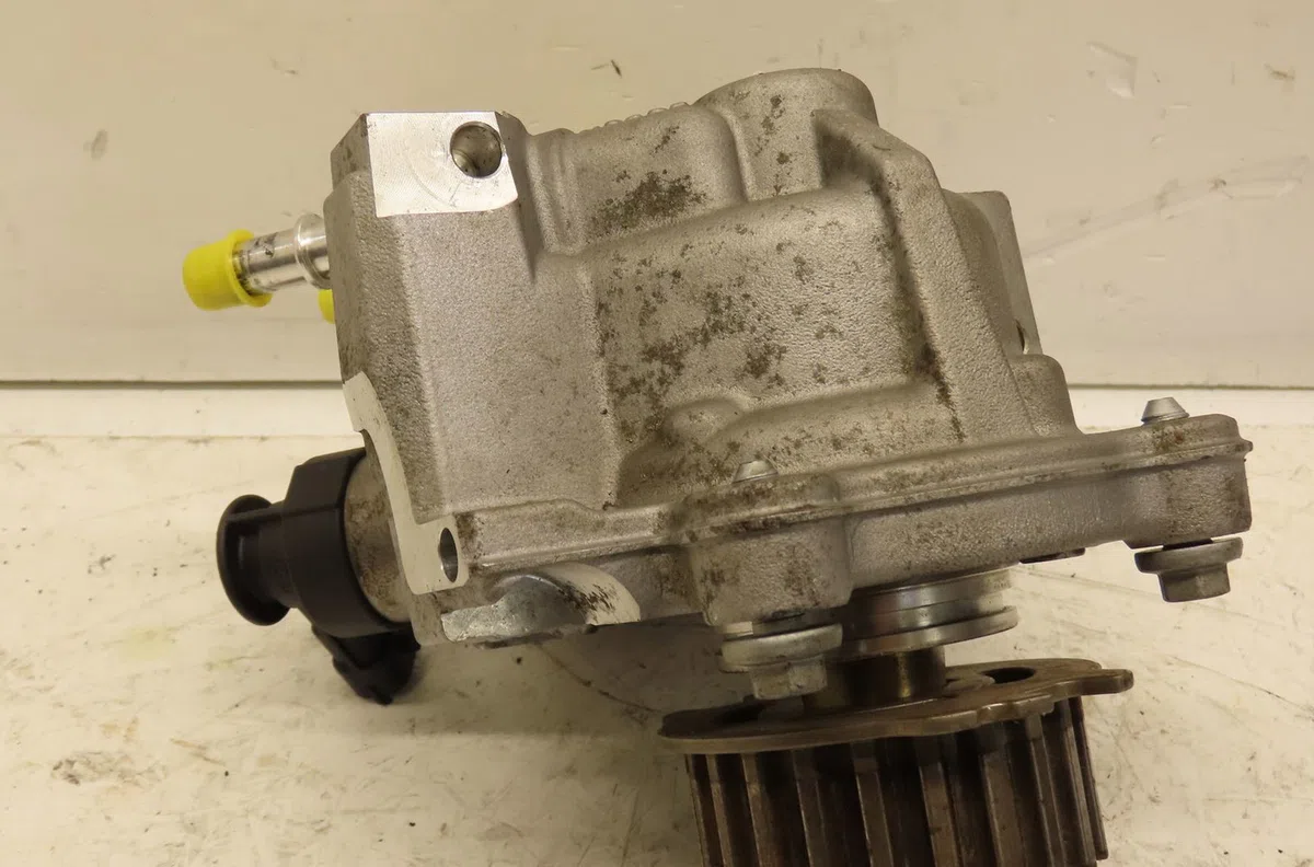 Pompe injection diesel Peugeot 3008 Monospace (0U_) 1.6 bluehdi 120 (2014-2016) occasion
