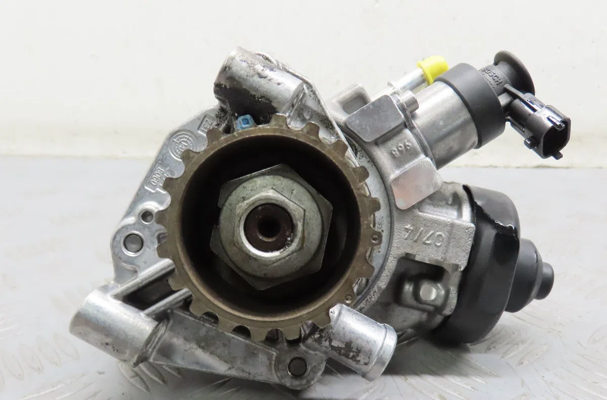 Pompe injection diesel Renault CLIO IV (BH_) 1.5 dci 75 (2012) 5 portes occasion