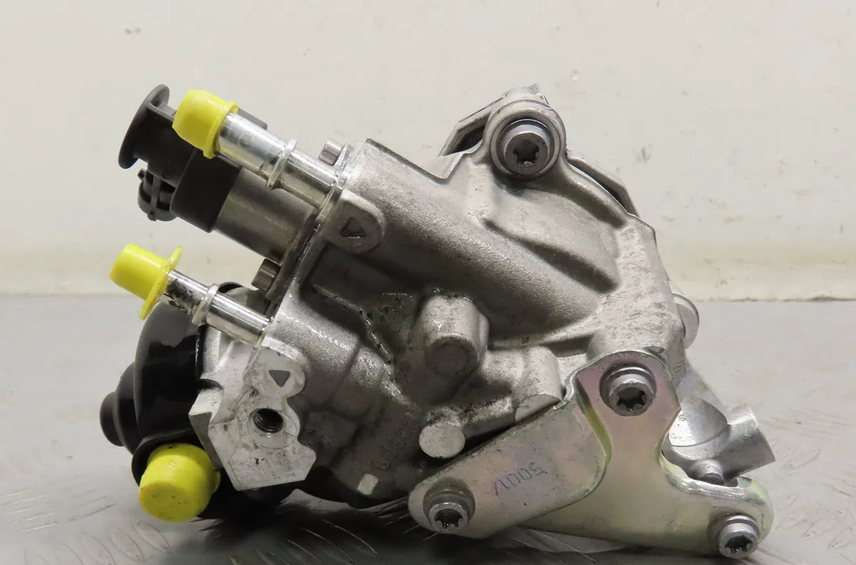 Pompe injection diesel Renault CLIO IV (BH_) 1.5 dci 75 (2012) 5 portes occasion