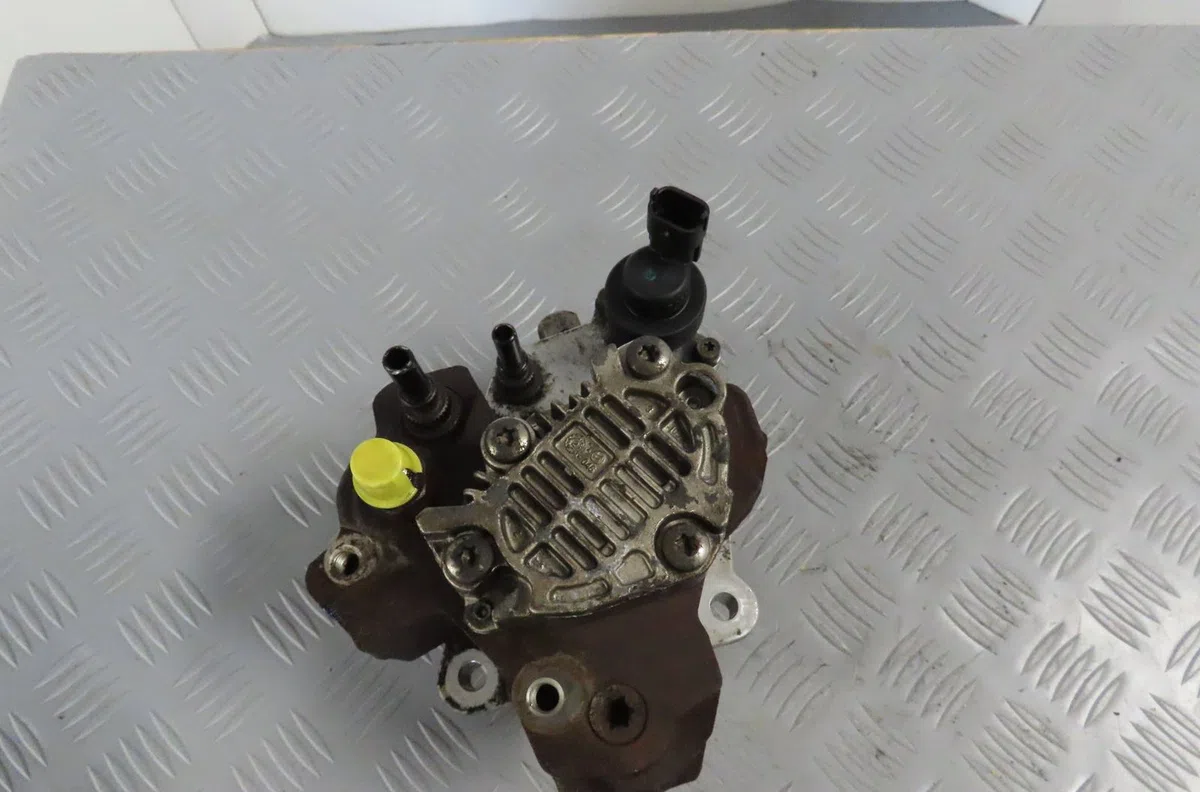 Pompe injection diesel Renault SCÉNIC II (JM0-1_) 1.9 dci (jm0g, jm12, jm1g, jm2c) (2003-2006) occasion