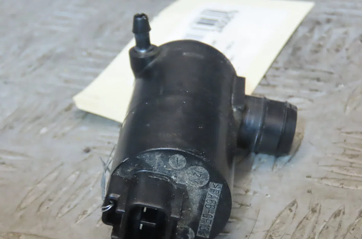 Pompe lave-glace ar CITROEN C1 occasion
