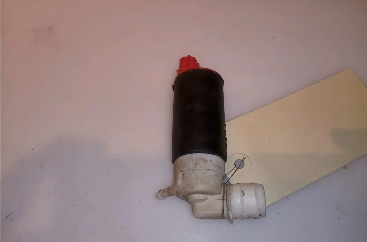Pompe lave-glace ar Honda CIVIC VII Hatchback (EU, EP, EV) 1.6 i (ep2, eu8, eu6) (2001-2005) occasion