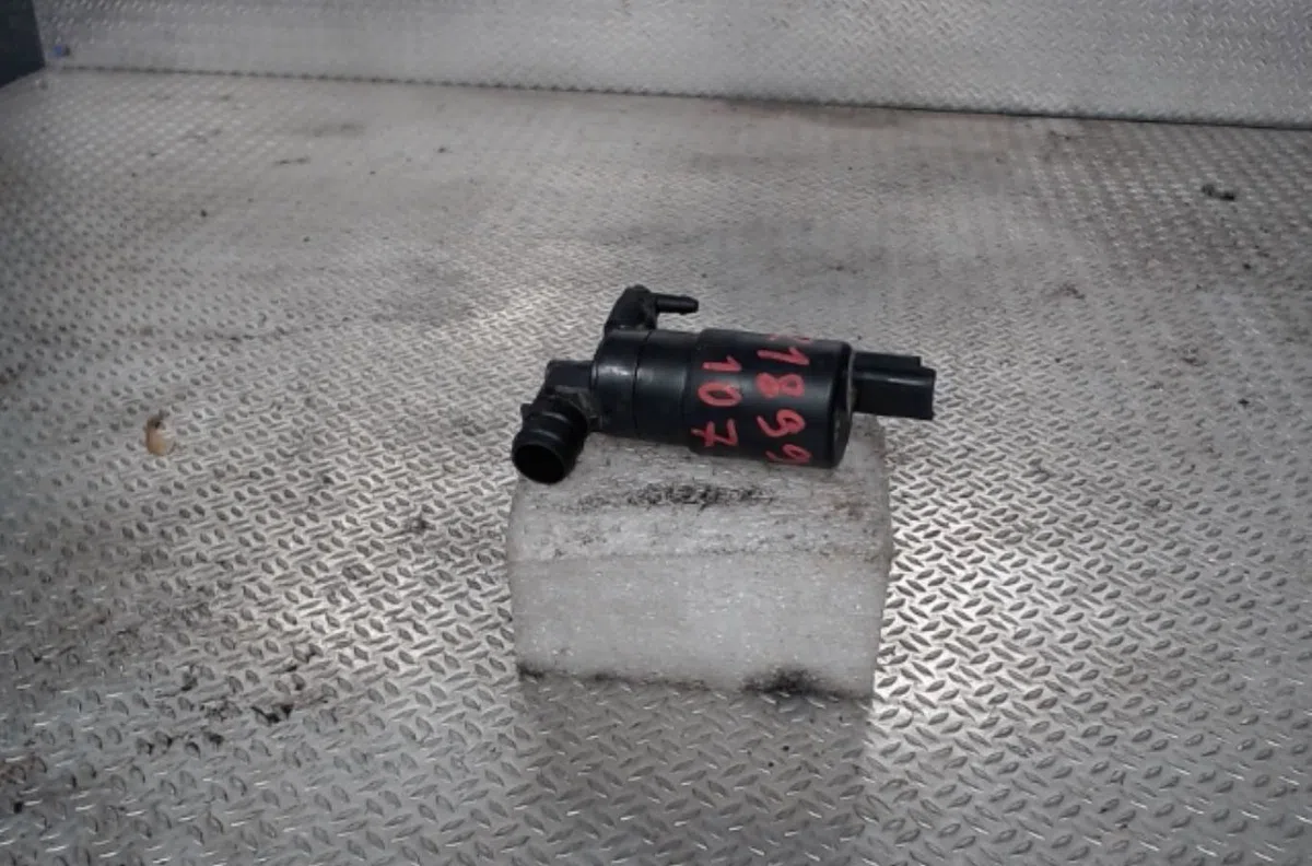 Pompe lave-glace ar PEUGEOT 107  107 PHASE 2 occasion