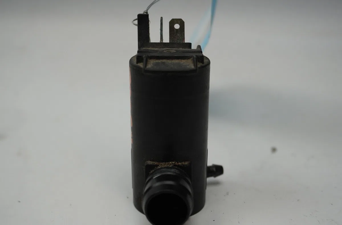 Pompe lave-glace ar Suzuki IGNIS I (FH) 1.3 4wd (rg413) (2000-2003) occasion