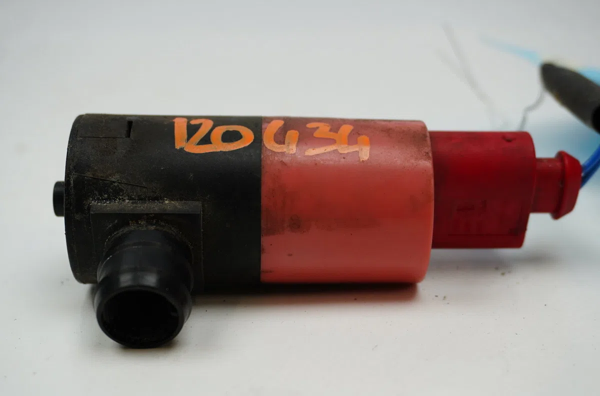 Pompe lave-glace ar Toyota YARIS (_P9_) 1.4 d-4d (nlp90_) (2005-2012) occasion