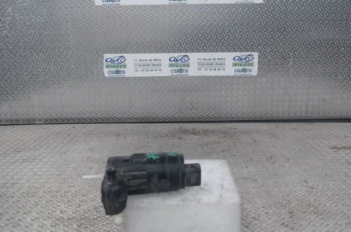 Pompe lave-glace avant ALFA ROMEO MITO  MITO PHASE 1 occasion