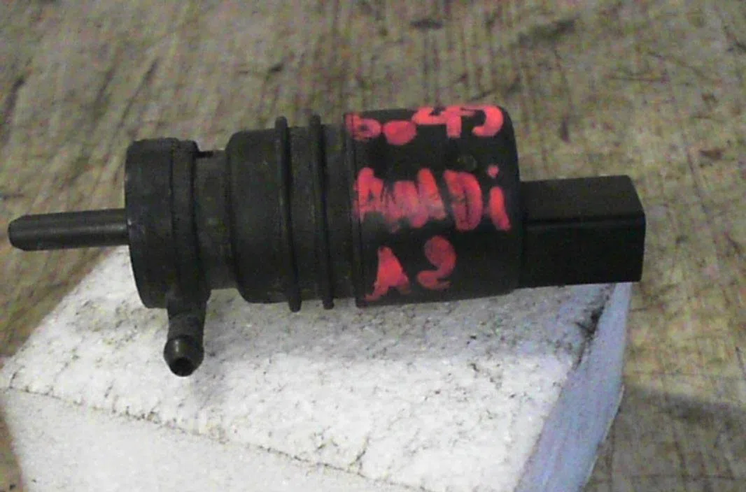 Pompe lave-glace avant Audi A2 (8Z0) 1.4 tdi (2000-2005) 5 portes occasion