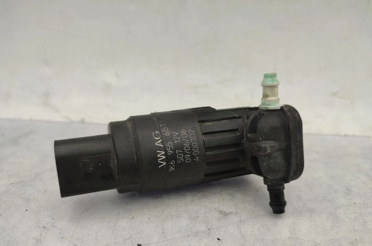 Pompe lave-glace avant AUDI A3 2 SPORTBACK PHASE 1 occasion