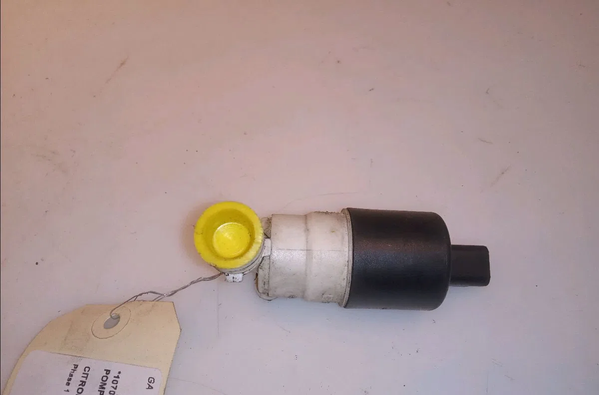 Pompe lave-glace avant Citroen BERLINGO Camionnette-Monospace (B9) 1.6 hdi 75 (2008) 3 portes occasion