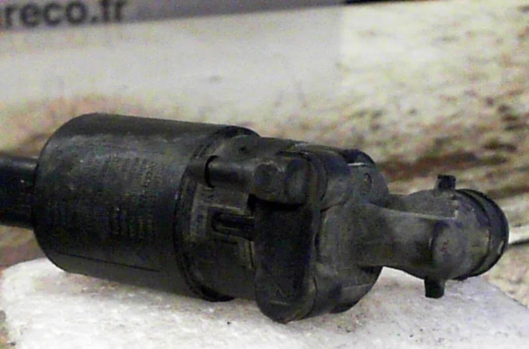 Pompe lave-glace avant CITROEN C1 1  C1 1 PHASE 1 occasion