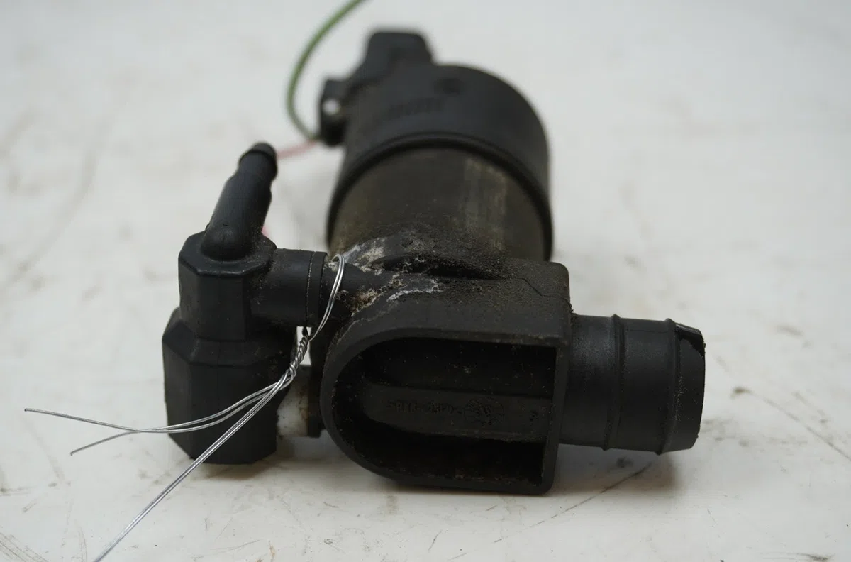 Pompe lave-glace avant Citroen C2 (JM_) 1.4 hdi (2003-2009) 3 portes occasion