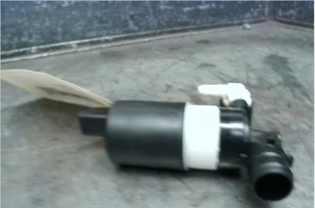 Pompe lave-glace avant Citroën C4 GRAND PICASSO I (UA_) 2.0 i 16v (2006-2013) occasion