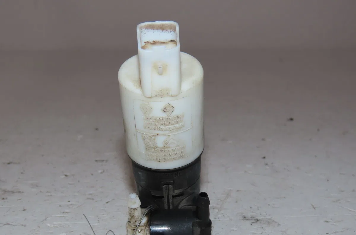 Pompe lave-glace avant Citroen C4 I (LC_) 1.6 hdi (2004-2011) 5 portes occasion