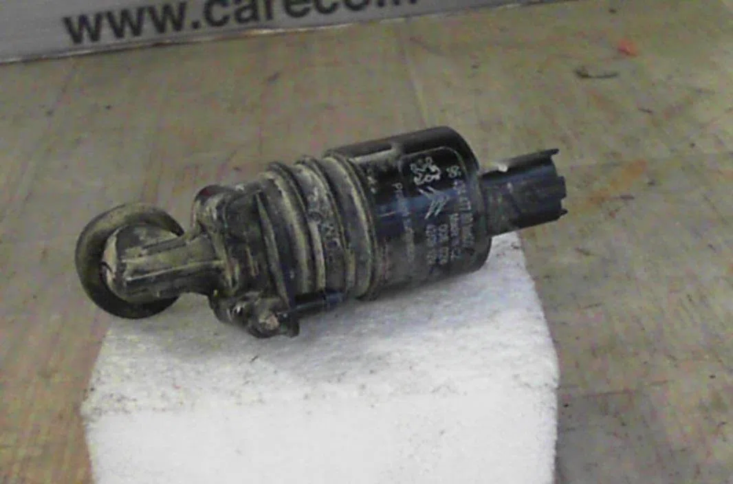 Pompe lave-glace avant CITROEN C5 2  C5 2 occasion
