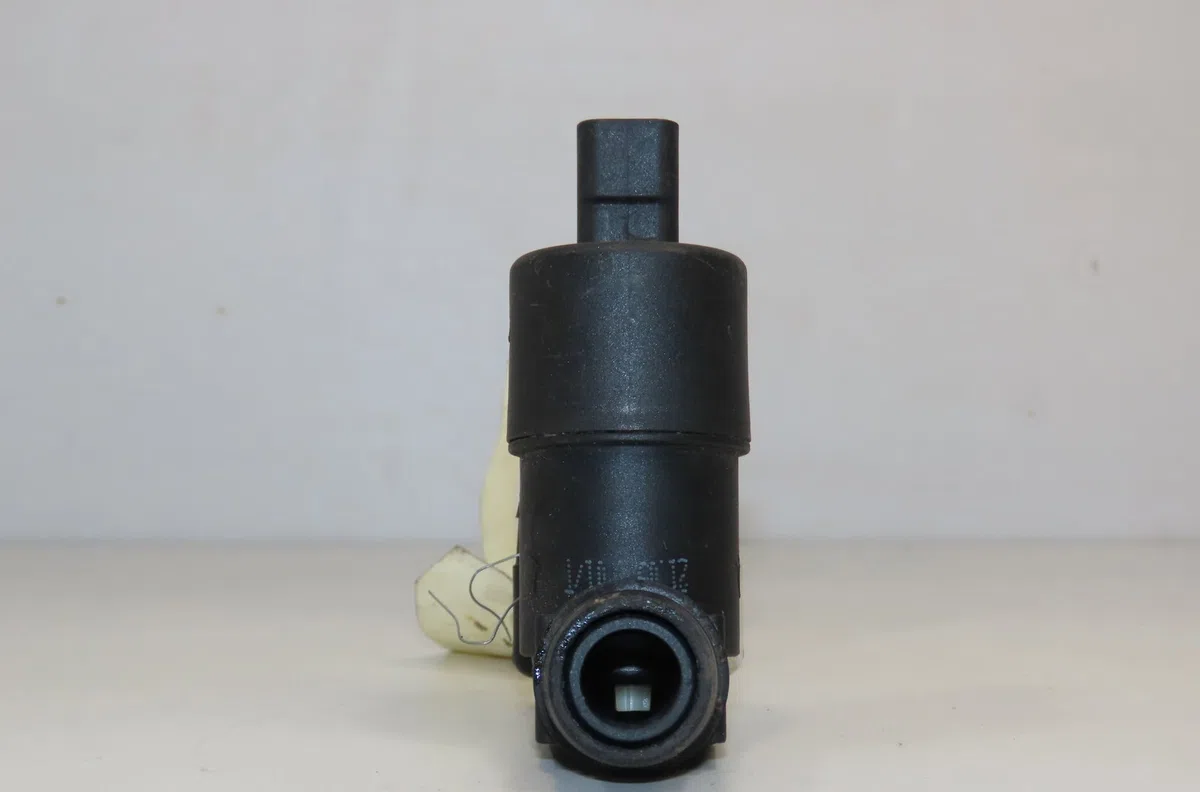 Pompe lave-glace avant Citroen C5 II (RC_) 1.8 16v (2005-2008) occasion