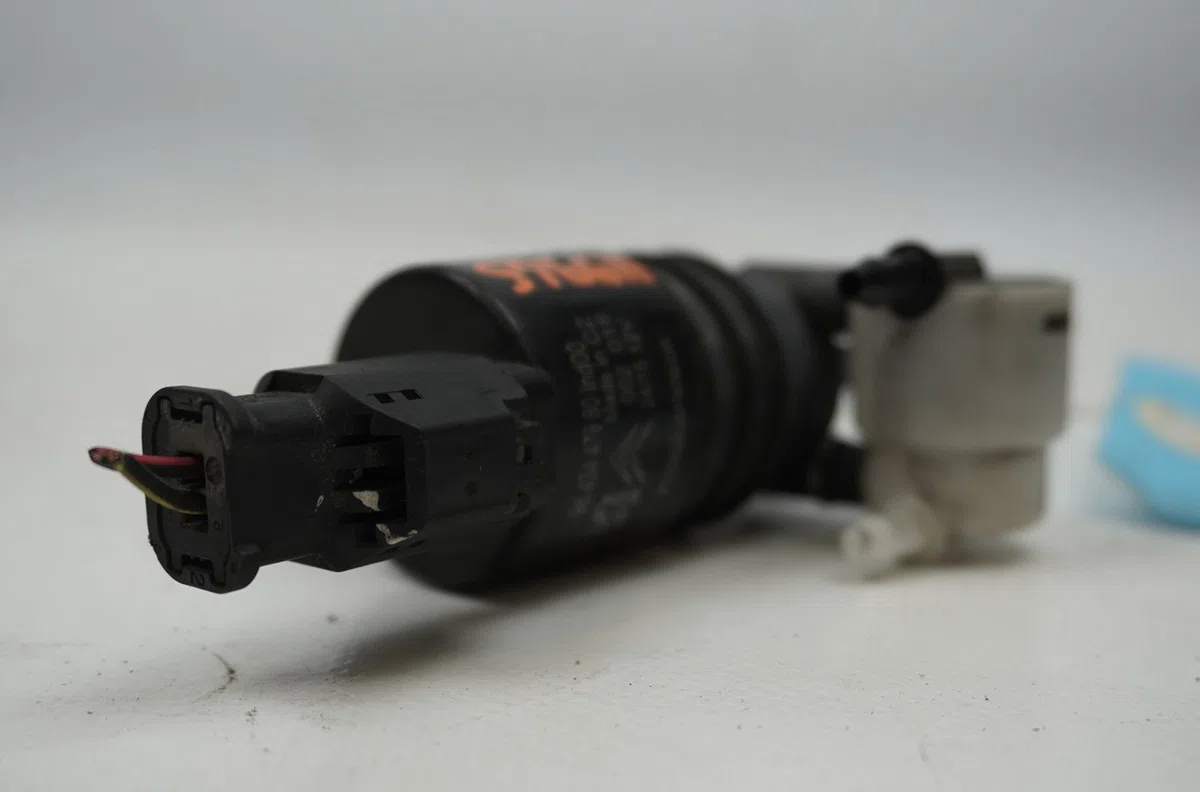 Pompe lave-glace avant Citroen DS5 2.0 hdi 200 hybrid4 traction intégrale (2011-2015) occasion