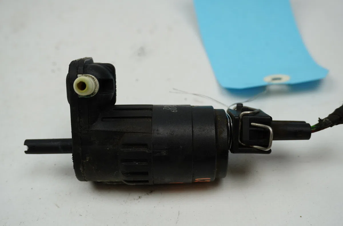 Pompe lave-glace avant Citroen NEMO Monospace 1.4 hdi (2009) 5 portes occasion
