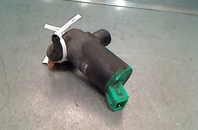 Pompe lave-glace avant CITROEN XANTIA 1993 occasion