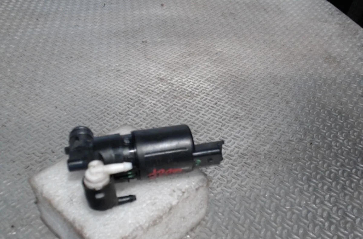 Pompe lave-glace avant DACIA LODGY LODGY PHASE 2 occasion