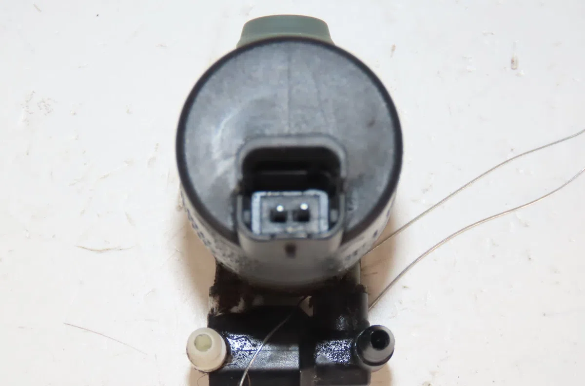 Pompe lave-glace avant Dacia SANDERO 1.5 dci (2010) occasion