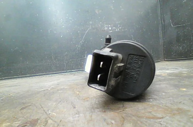 Pompe lave-glace avant Fiat CROMA (194_) 1.9 d multijet (194axc1b, 194axc12) (2005-2011) occasion