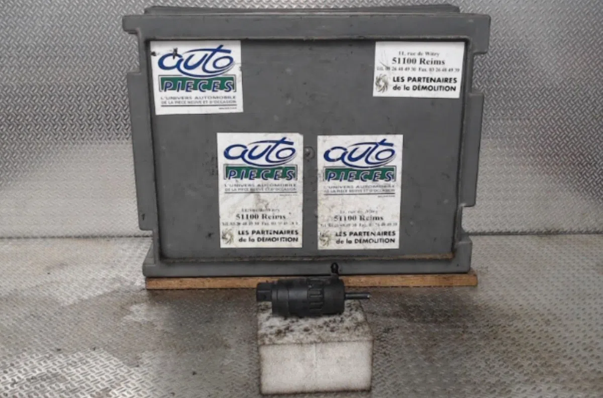 Pompe lave-glace avant Fiat DUCATO Autobus-Autocar (250_) 100 multijet 2,2 d (2006-2011) occasion