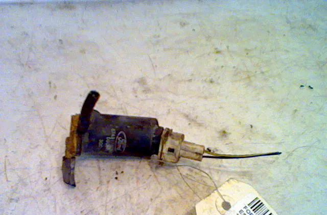 Pompe lave-glace avant FORD ESCORT V 1994 occasion