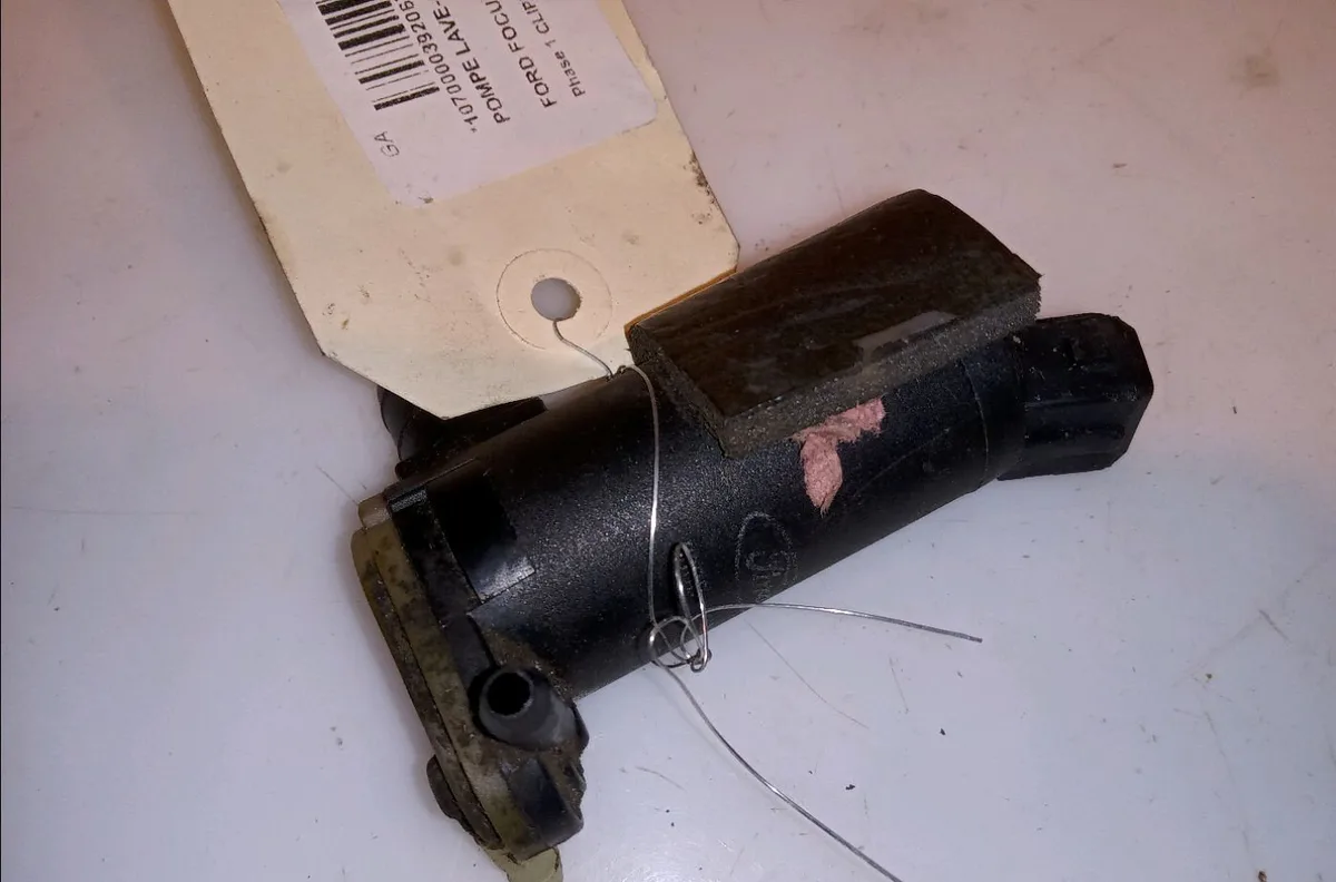 Pompe lave-glace avant Ford FOCUS I Clipper (DNW) 1.8 turbo di - tddi (1999-2004) occasion