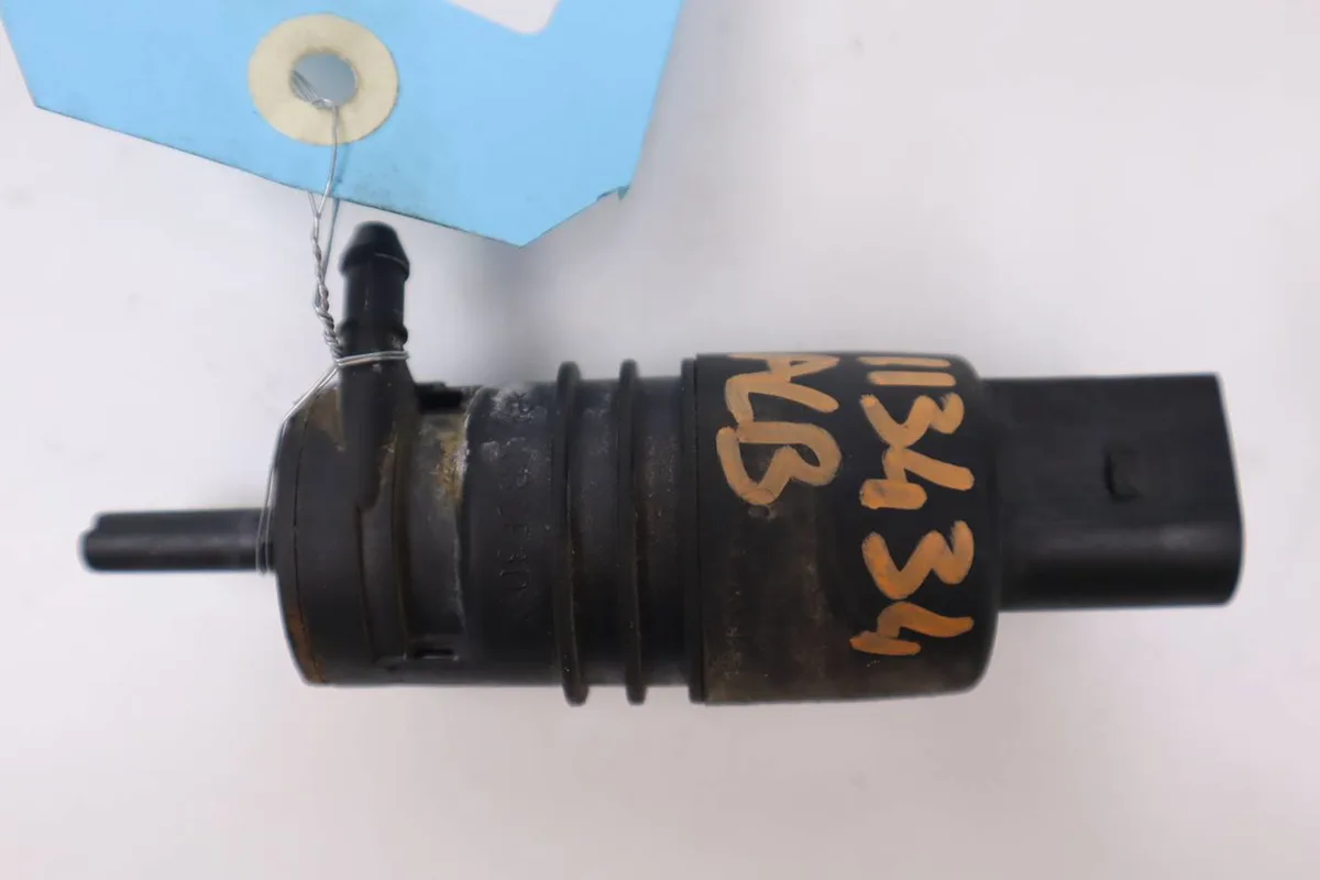 Pompe lave-glace avant Honda CIVIC VIII Hatchback (FN, FK) 1.8 (fn1, fk2) (2005) occasion