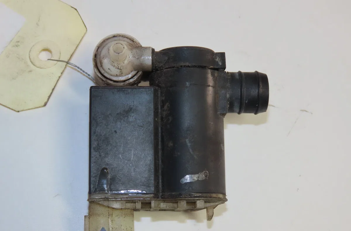 Pompe lave-glace avant Hyundai I10 I (PA) 1.2 (2011-2013) occasion