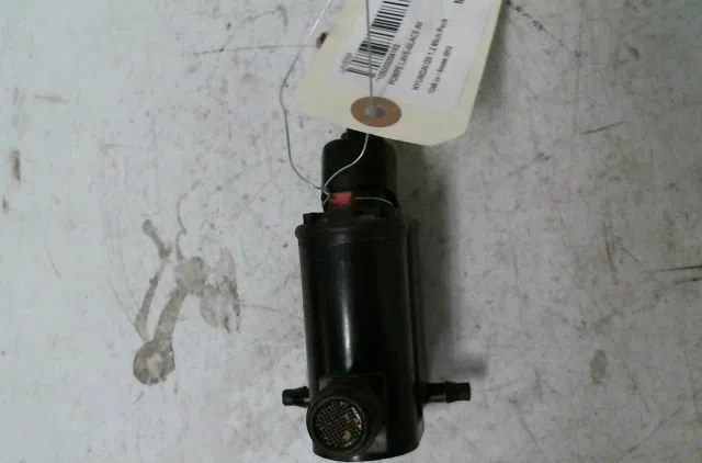 Pompe lave-glace avant Hyundai I20 I (PB, PBT) 1.2 (2008-2012) occasion