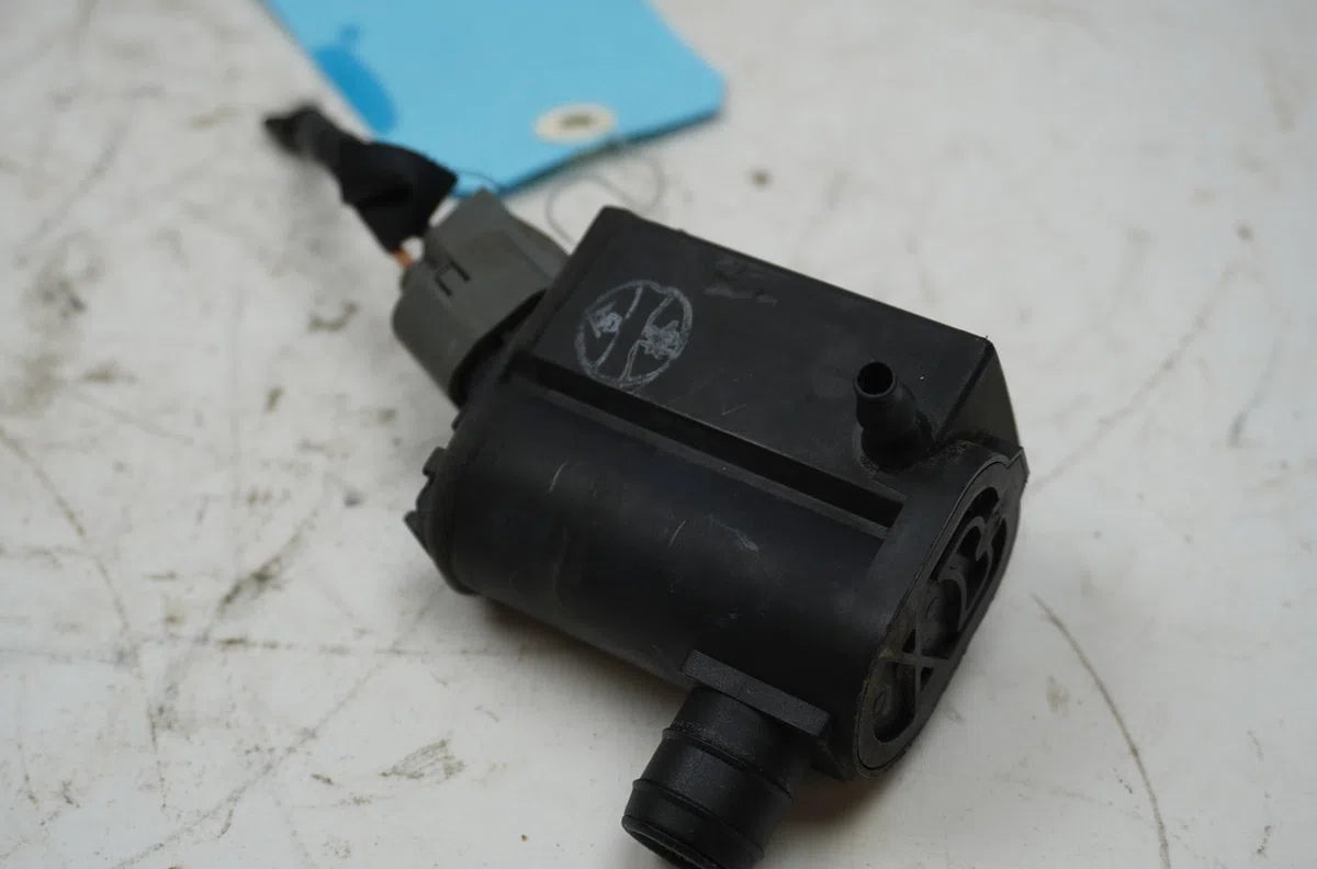 Pompe lave-glace avant Hyundai SANTA FÉ II (CM) 2.2 crdi 4x4 (2006-2009) occasion