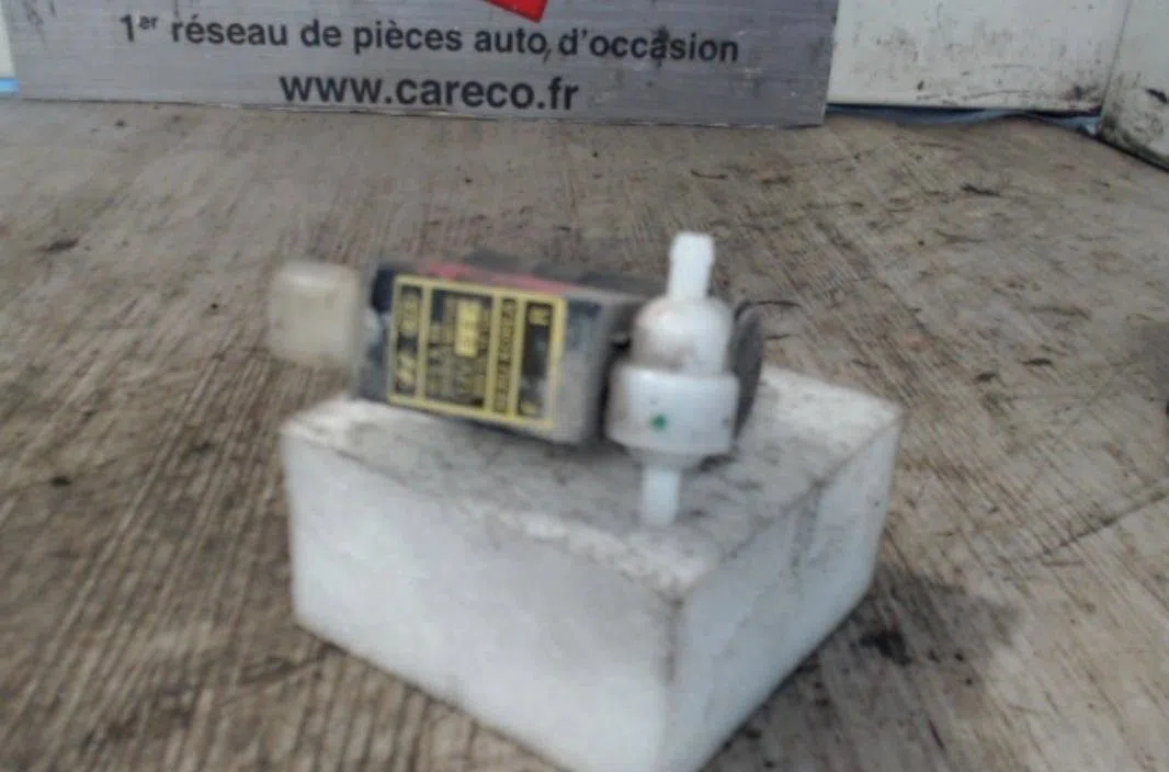 Pompe lave-glace avant Kia CEE'D 3-5 portes (ED) 1.6 crdi 90 (2006-2012) occasion