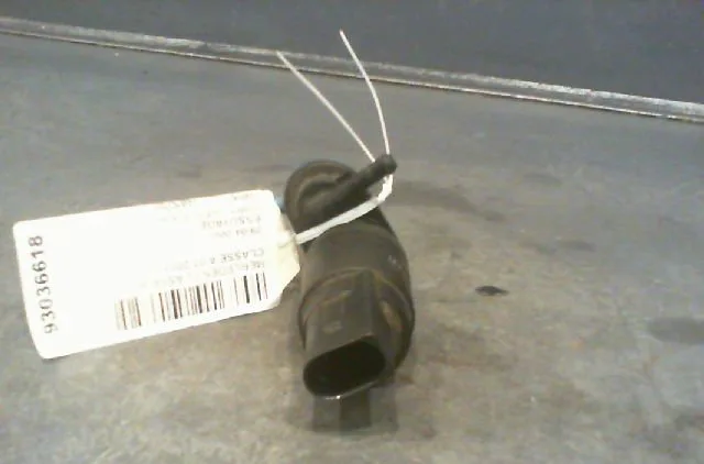 Pompe lave-glace avant Mercedes-benz CLASSE A (W168) A 170 cdi (168.009, 168.109) (2001-2004) occasion