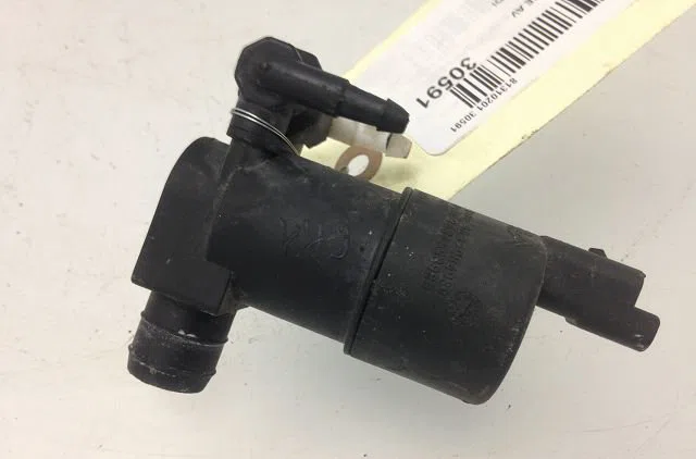Pompe lave-glace avant NISSAN ALMERA TINO 2002 occasion