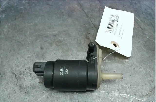 Pompe lave-glace avant Nissan PRIMERA Hatchback (P12) 2.0 (2002-2008) occasion