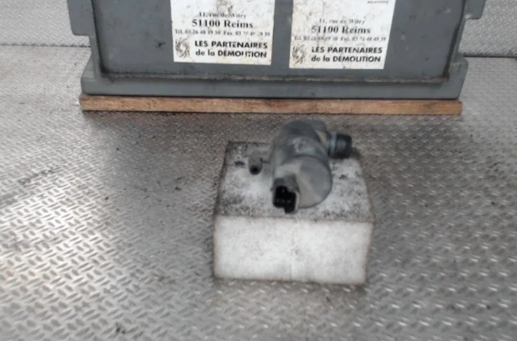 Pompe lave-glace avant OPEL MOVANO A  MOVANO A PHASE 2 occasion