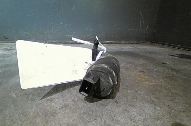 Pompe lave-glace avant OPEL VECTRA 2005 occasion