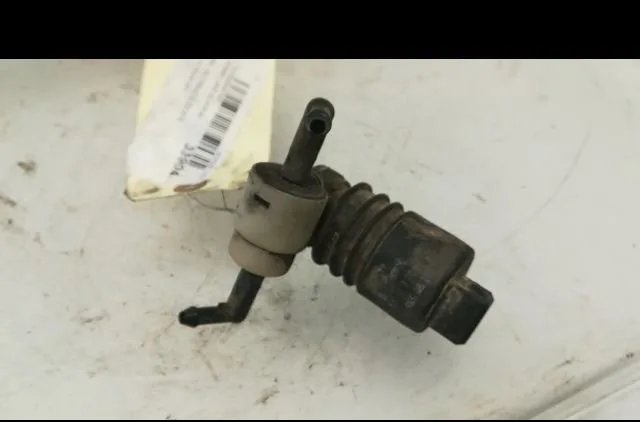 Pompe lave-glace avant Opel VECTRA C GTS (Z02) 2.2 dti 16v (f68) (2002-2006) occasion